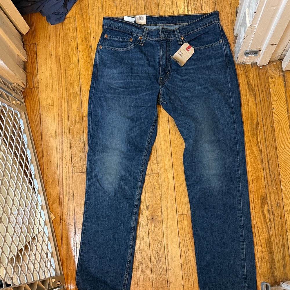 Levi's Slim Fit Denim Jeans - Picture 2 of 2